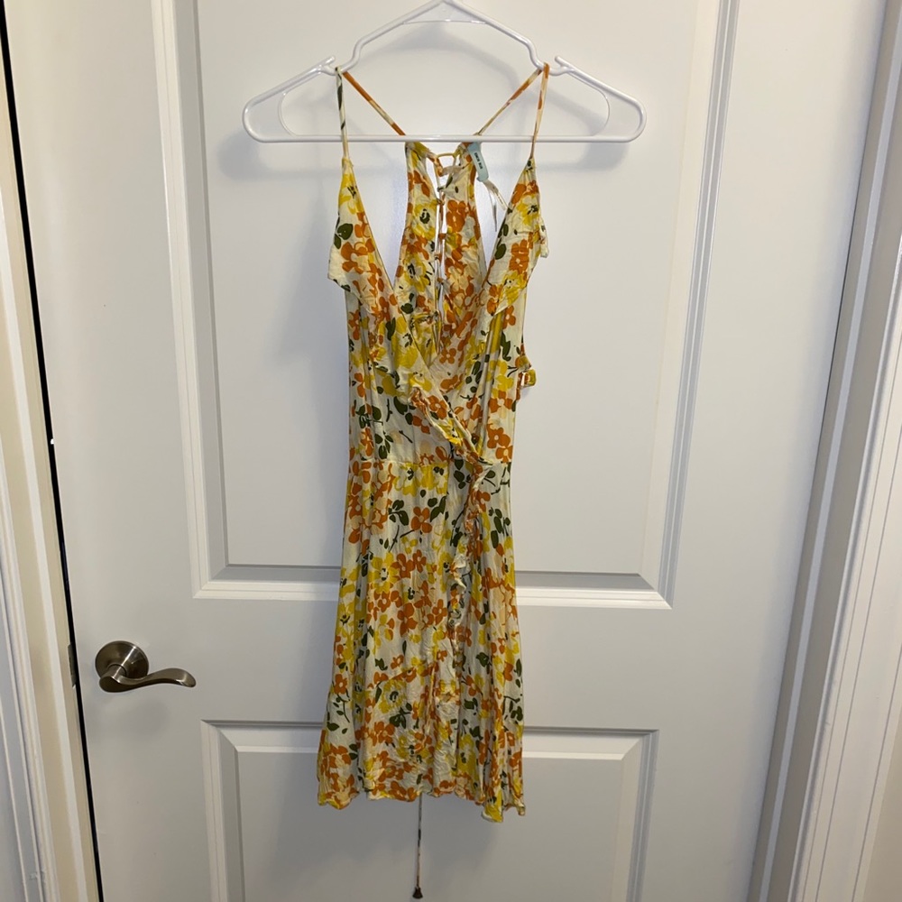 Adorable yellow floral dress